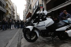 Πυροβολισμοί αναστάτωσαν την Ομόνοια στην Αθήνα