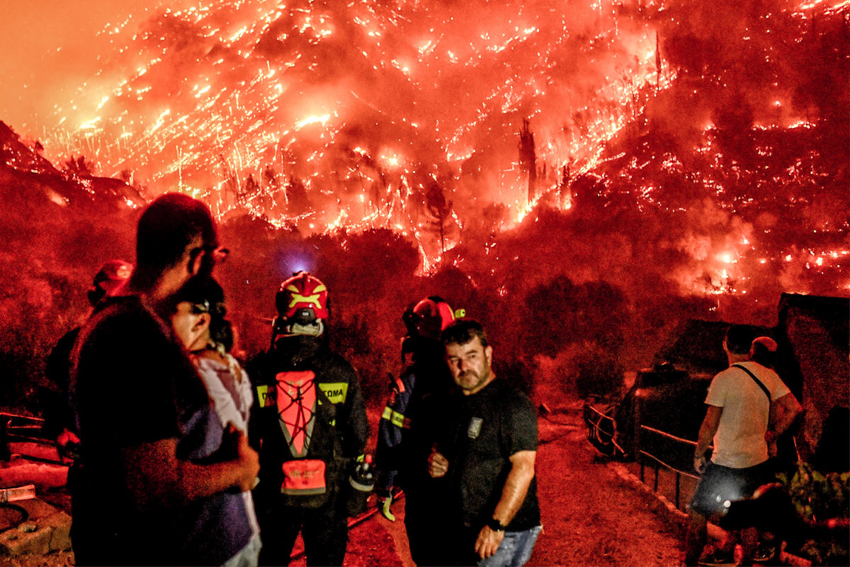 Η ανθρώπινη προσφορά που κόστισε τη ζωή δύο κατοίκων στην Πιτσά κατά τη διάρκεια της φωτιάς