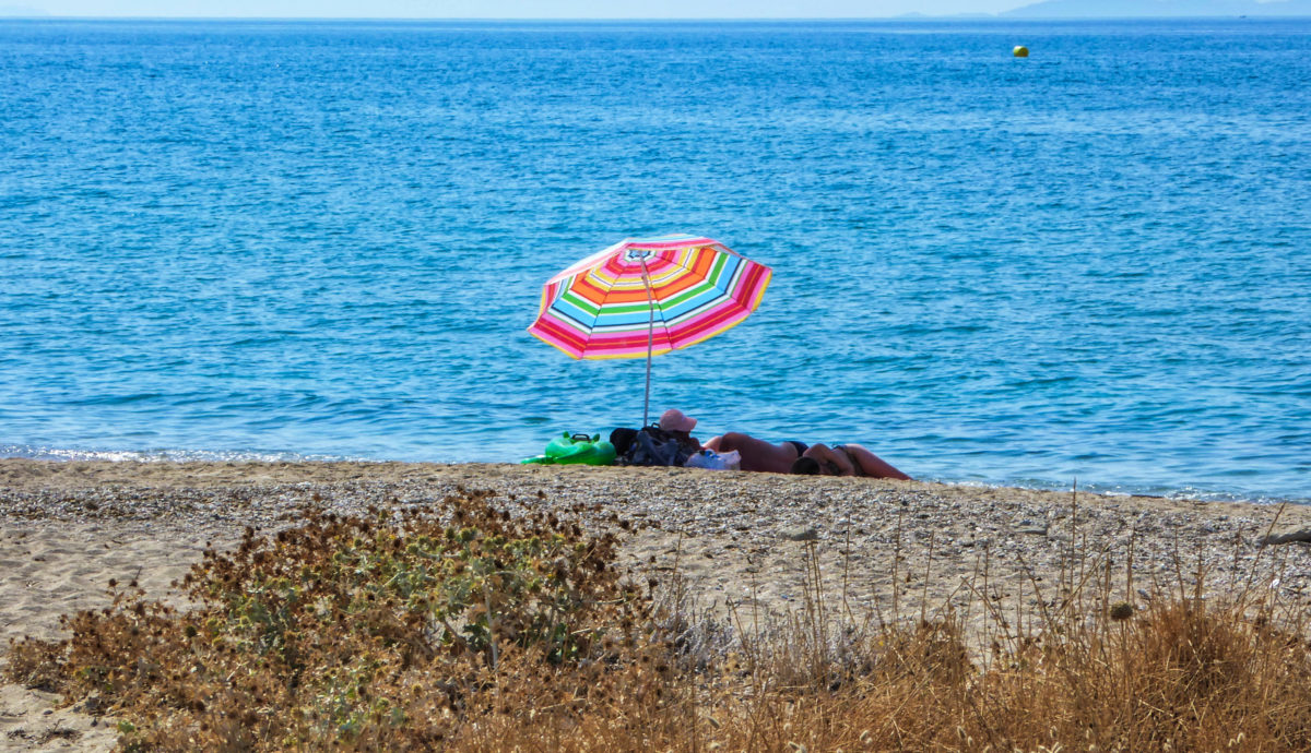 Καλοκαιρινές θερμοκρασίες και βροχές στο άμεσο μέλλον