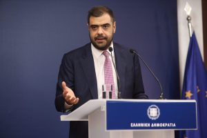 Αυξημένη εσωστρέφεια και αλαζονεία στην κυβερνητική παράταξη